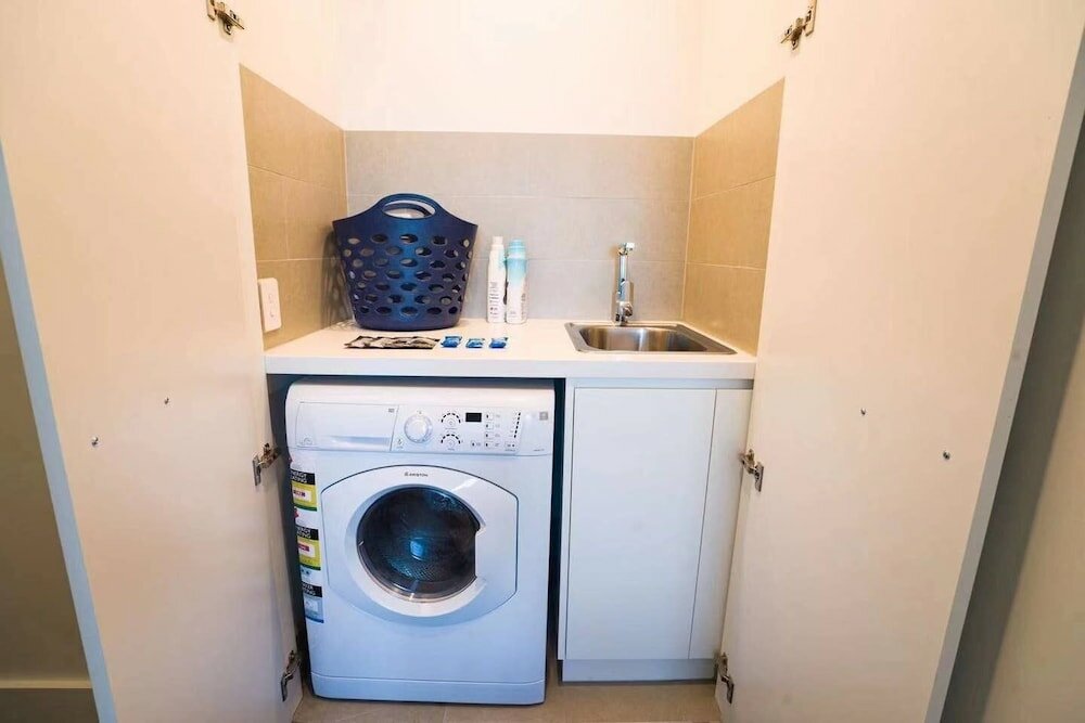 Фото Luxury Skyrise 2bed2bath Apt in Olympic Park