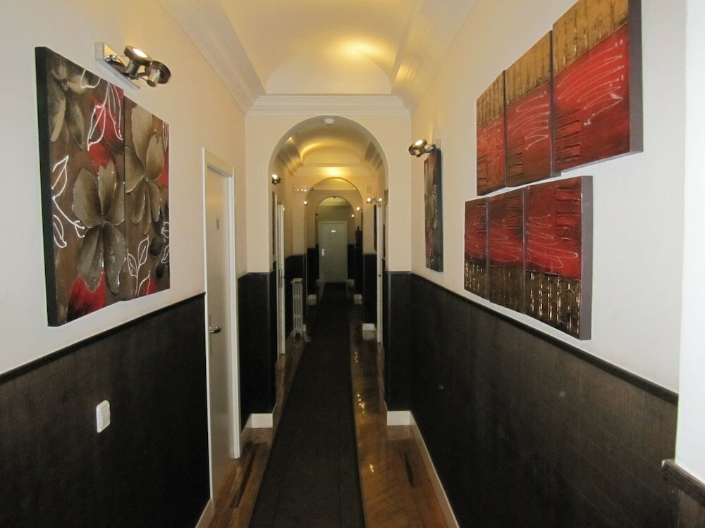 Фото Hostal Abadía Madrid