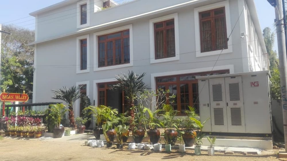 Фото Bagan Valley Hotel