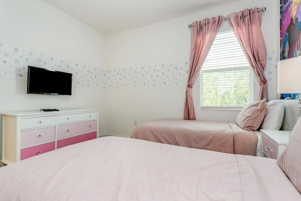 Фото 518mb New and Modern 8 Bedroom 5 Bathroom Villa