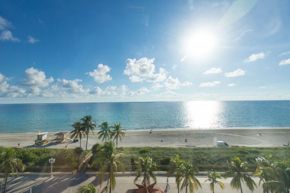 Фото 701 Ocean View Hollywood Beach