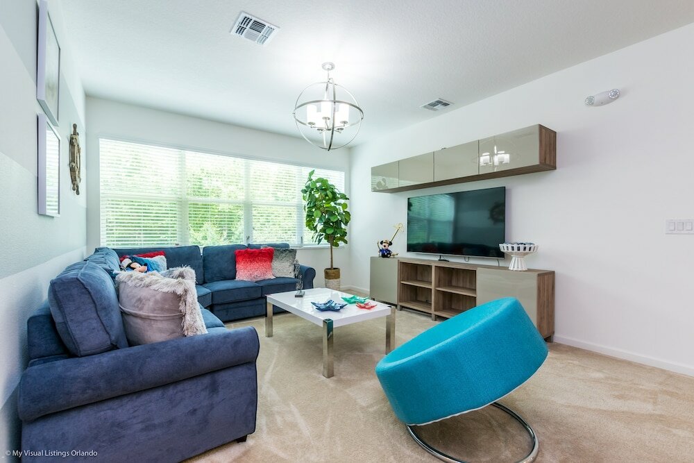 Фото 8 Bdrm 5 Bath Bella Vida Resort