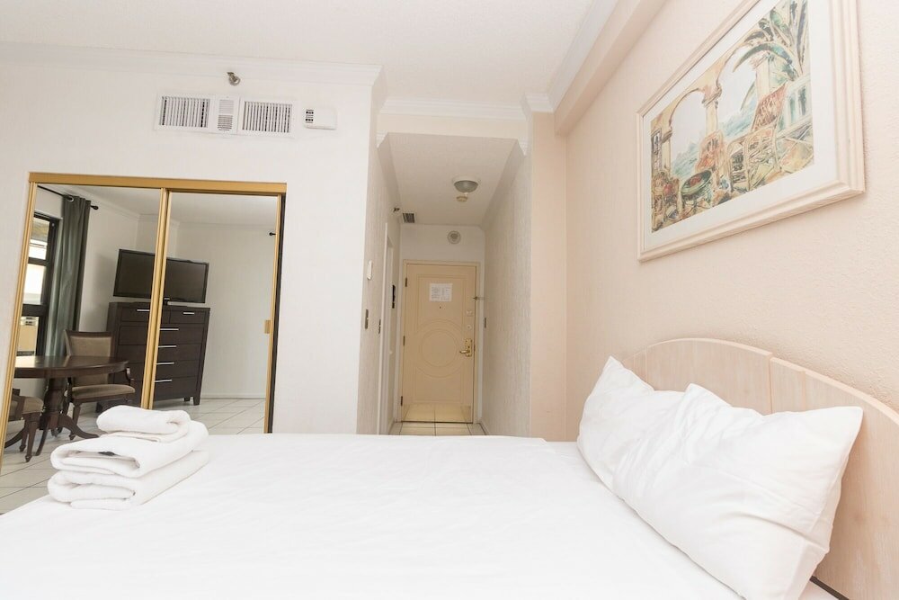 Фото 217 Hollywood Beach Resort