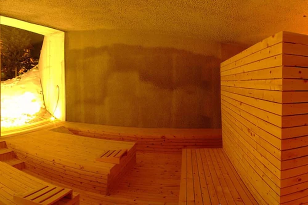 Фото Hotel Alpenhof