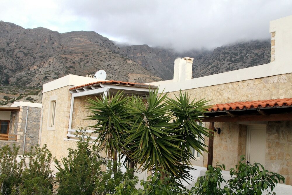 Фото Nefeli's traditional suite no. 12