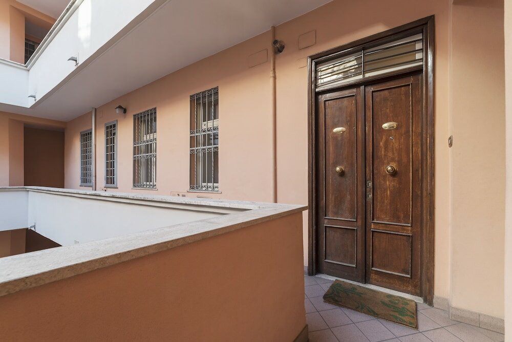 Фото San Lorenzo Roomy Apartment