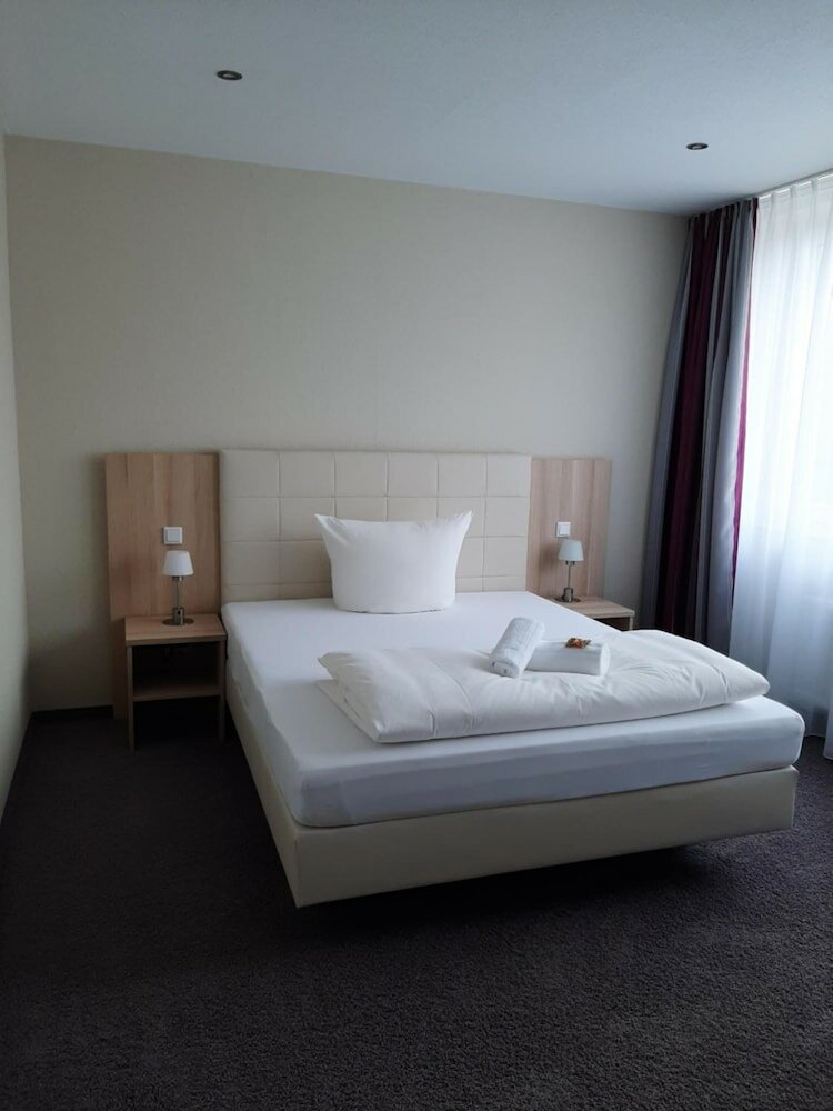 Фото Siebenschläfer am Wasserturm