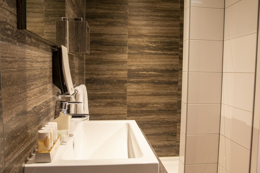 Фото Eden Studios and Apartments