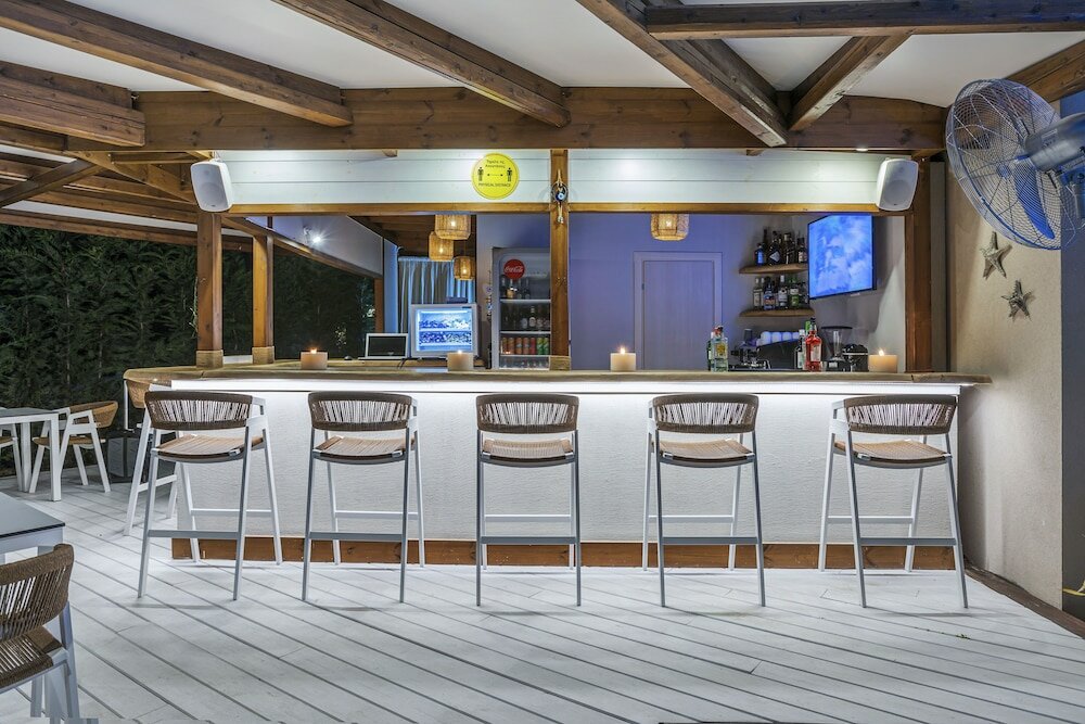 Фото Mirablue Luxury Residences