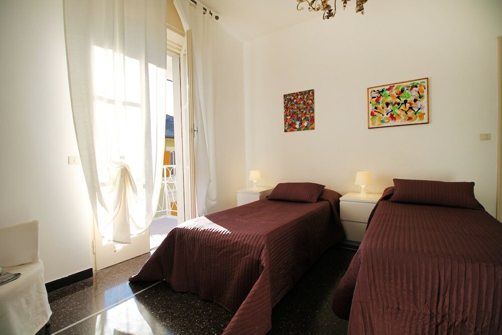 Фото House Bella