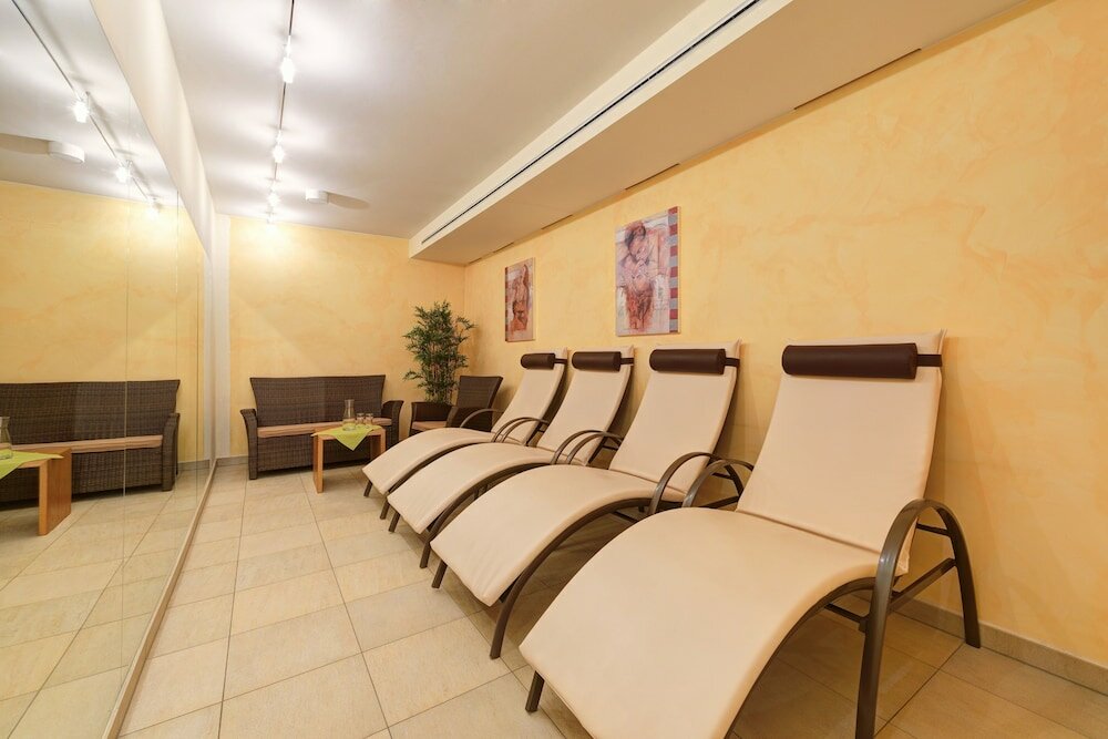 Фото Hotel Alpenland