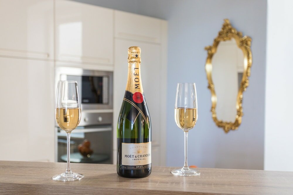 Фото Villa Muenz Luxurious Residence