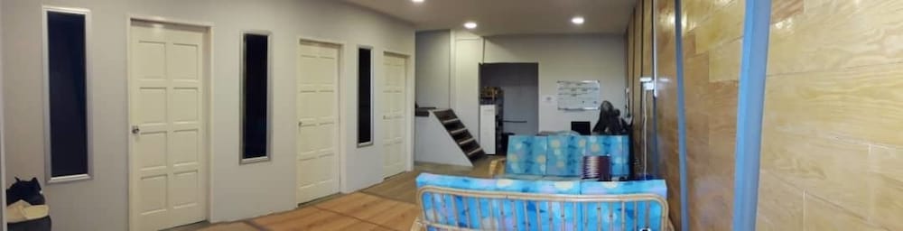 Фото Yellow Duckling Hostel