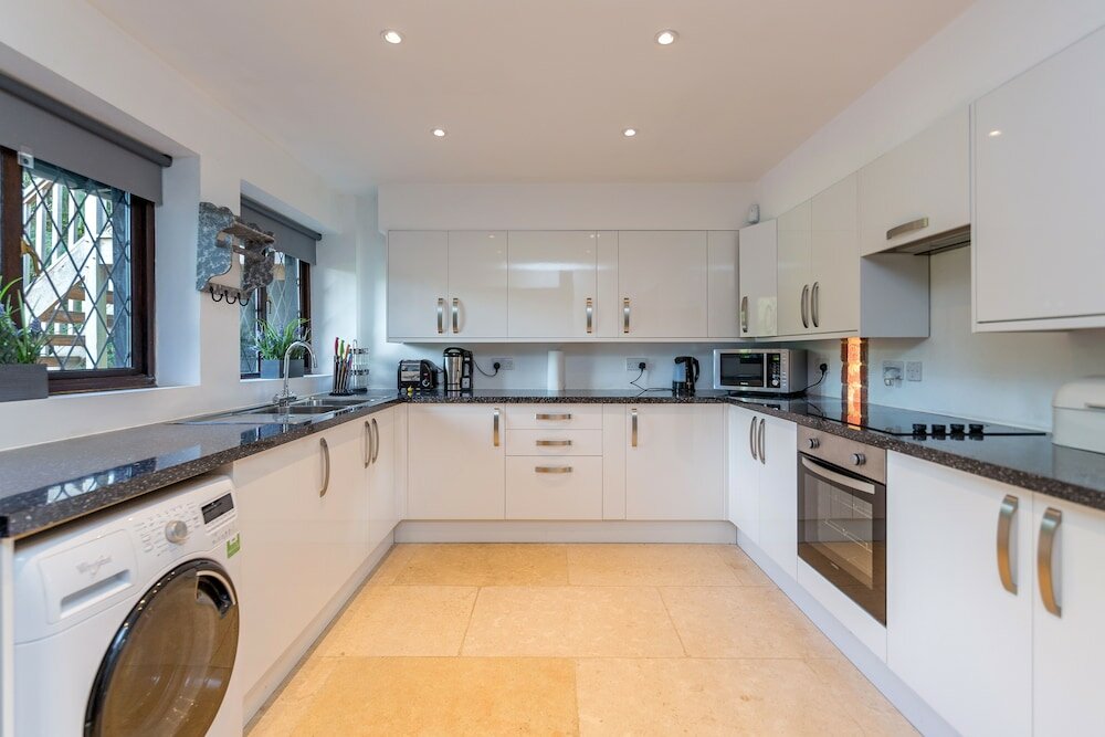 Фото The Tithe Barn