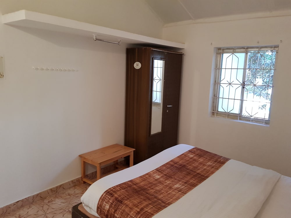 Фото Arabian Sands Beach Resort