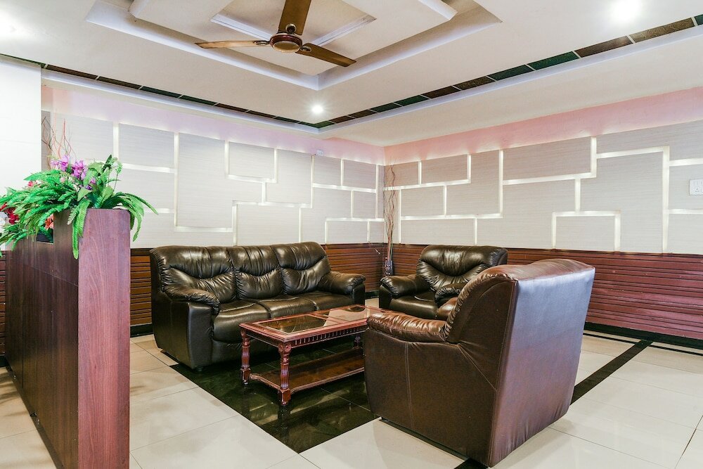 Фото Oyo 6285 Hotel Ar Grand