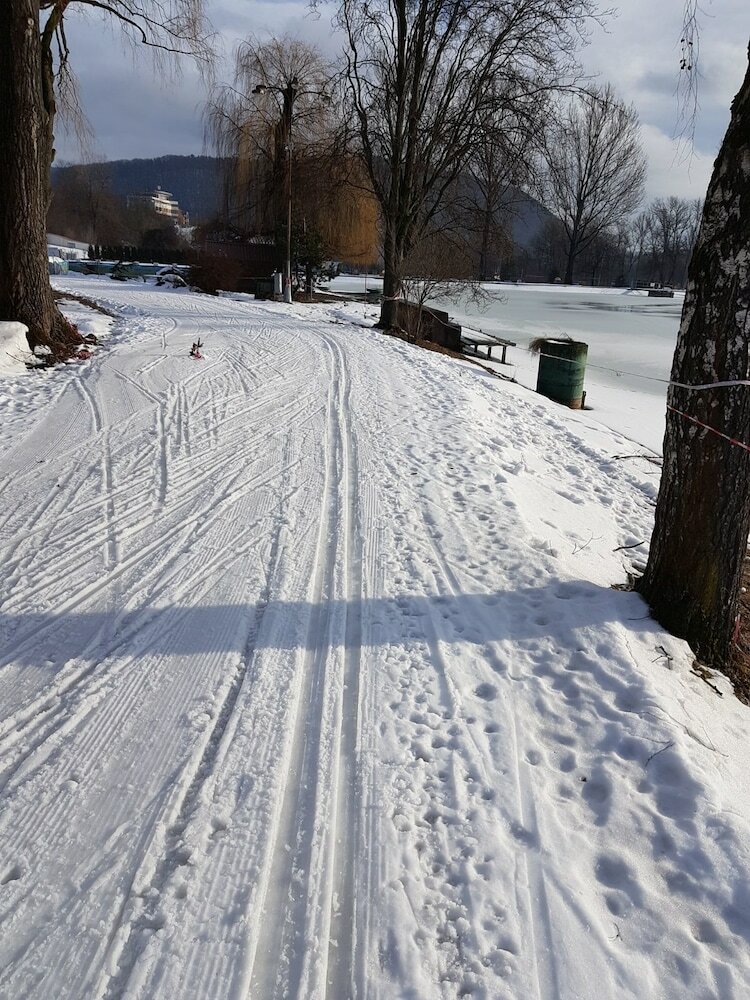 Фото Ski-Lake Cottage Nízke Tatry