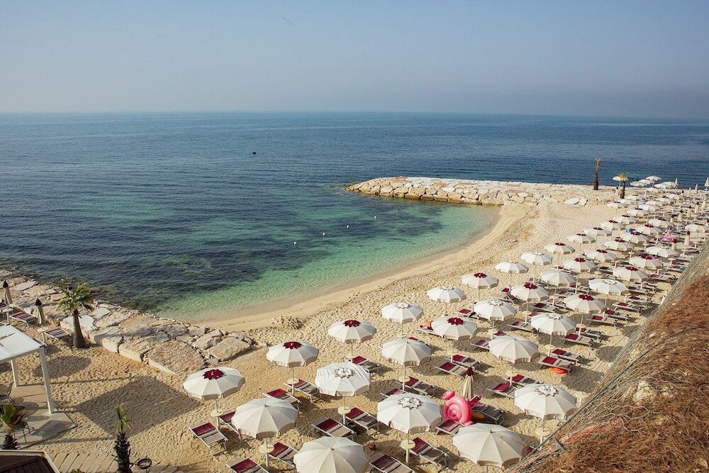 Фото Villaggio Turistico Baia Del Monaco