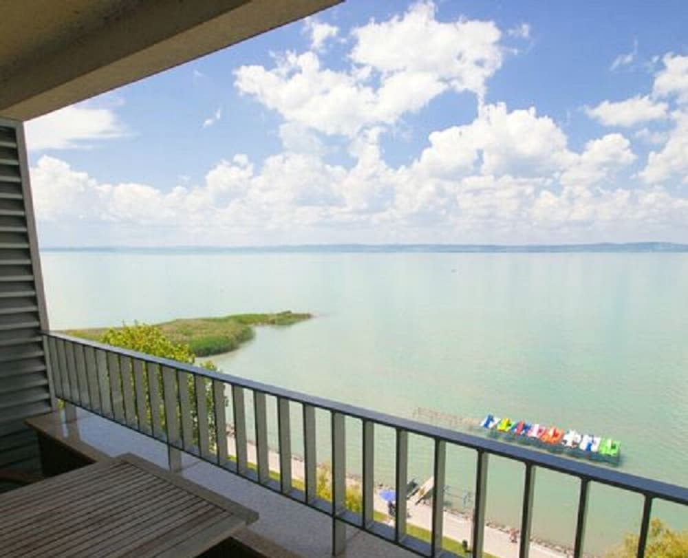 Фото Gréta Wellness Apartmanok