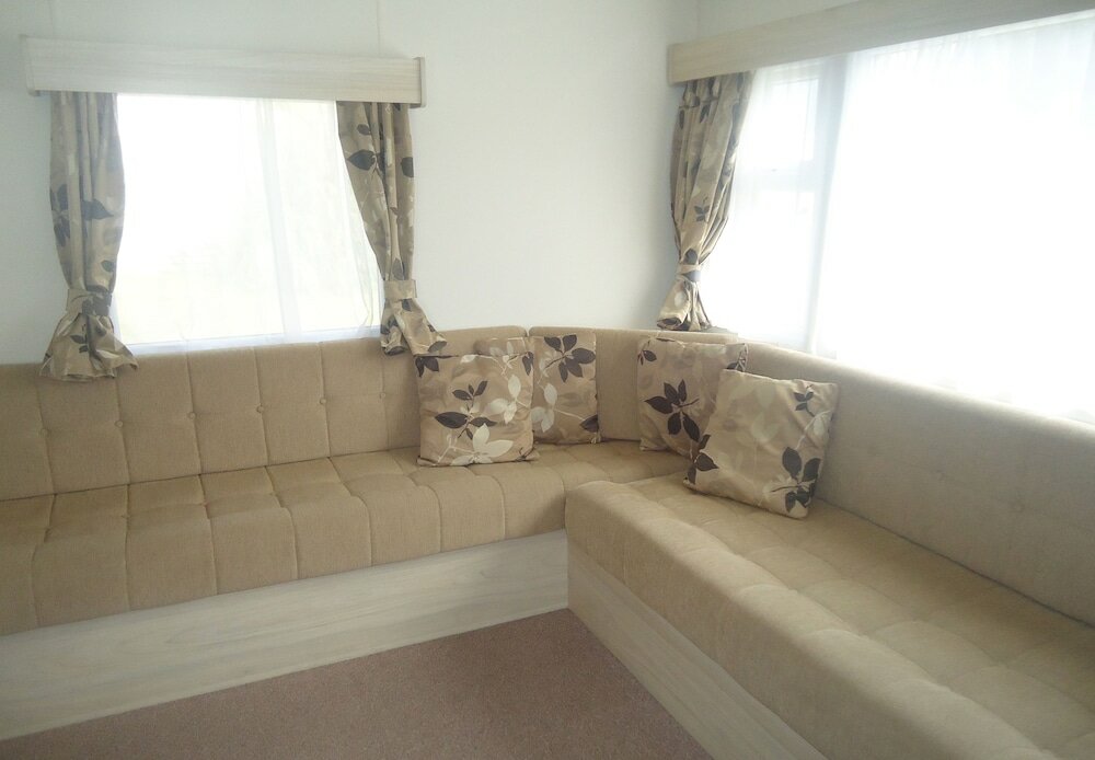 Фото Mounts Bay Caravan Park