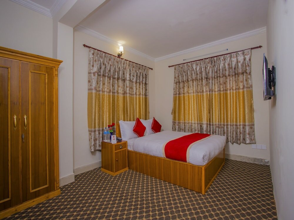 Фото Oyo 293 Royal Bouddha Hotel