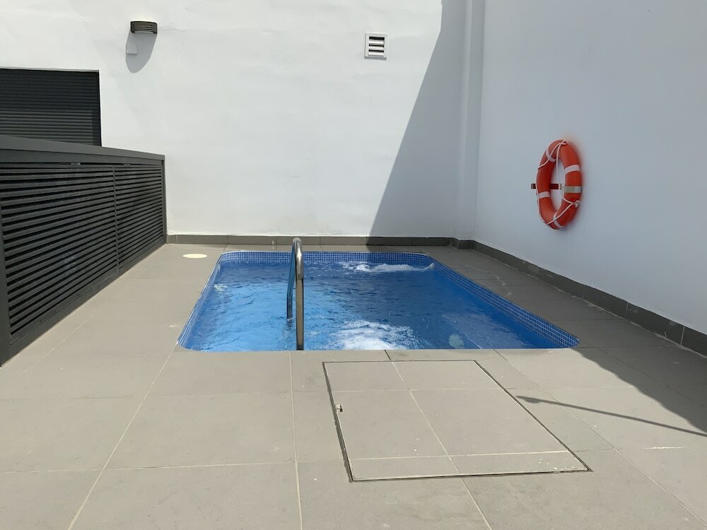 Фото Apartamentos Rivero 8