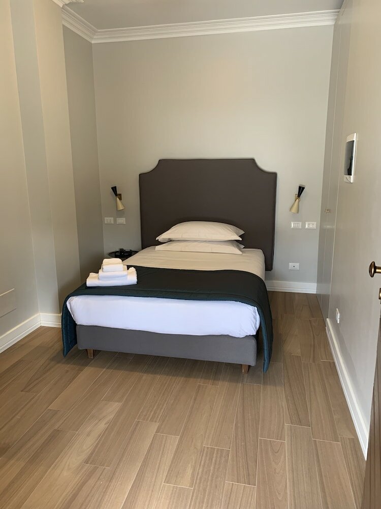 Фото Favilla Hotel di Charme