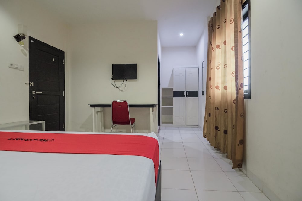 Фото RedDoorz Syariah near Jamtos Jambi