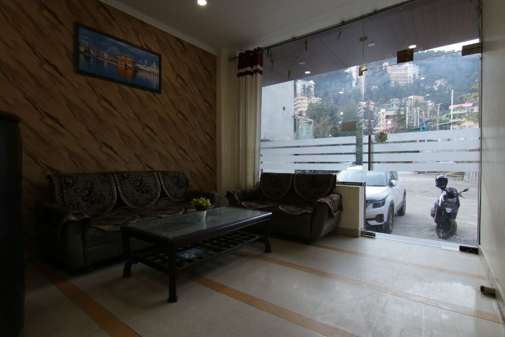 Фото Hotel Raja's Palace