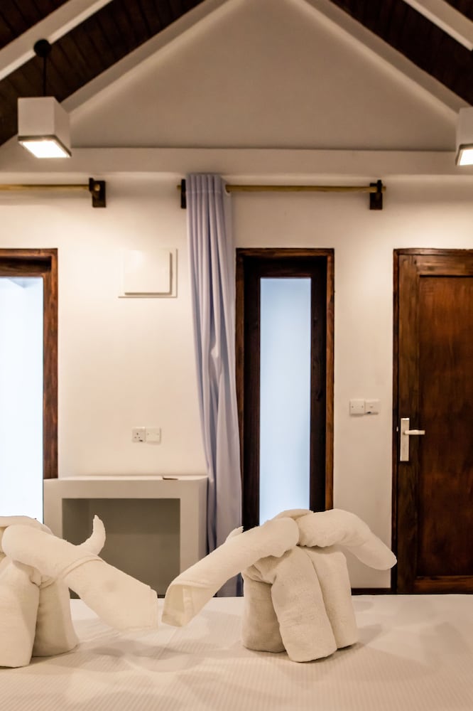 Фото Rasdhoo Apartment Lodge