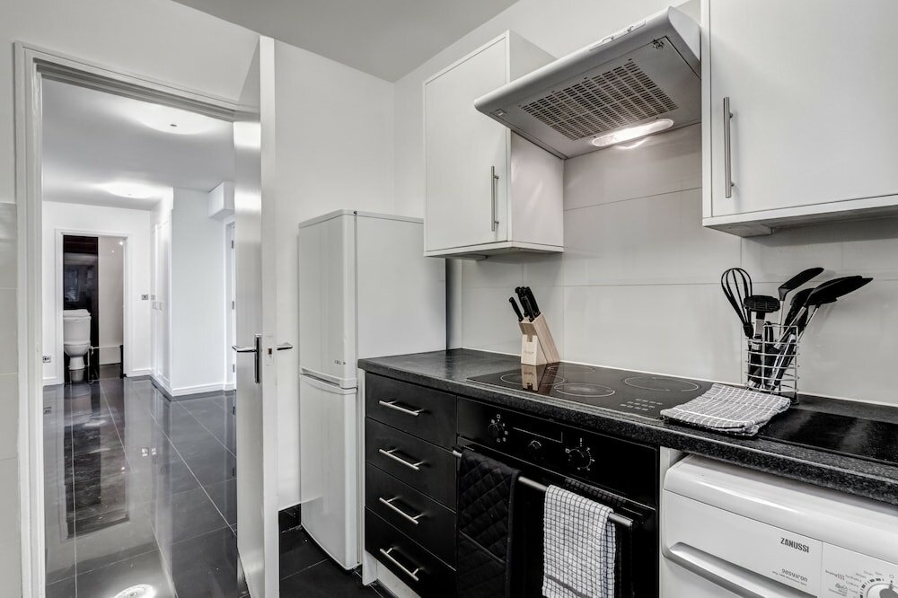 Фото Sherborne Court