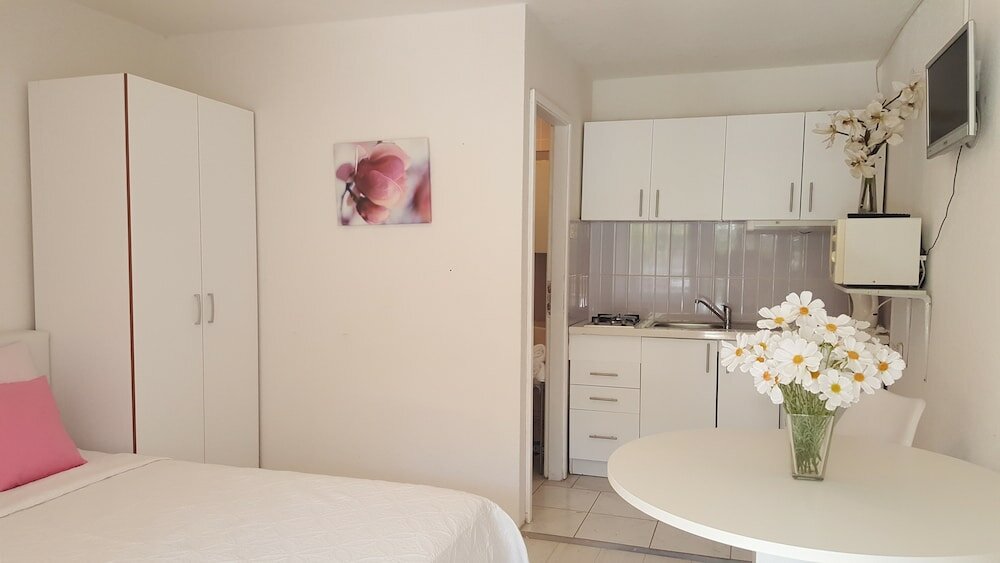 Фото Apartments Tanja & Josipa