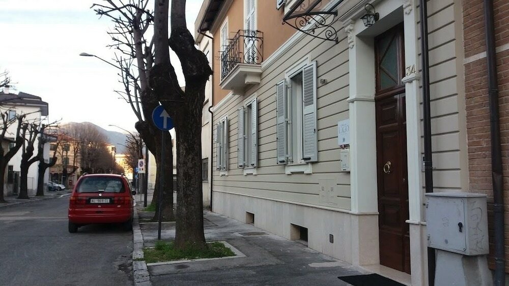 Фото C'era Un Lago