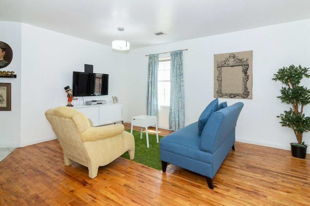 Фото Racpanos Modern Stay on Ocean Avenue