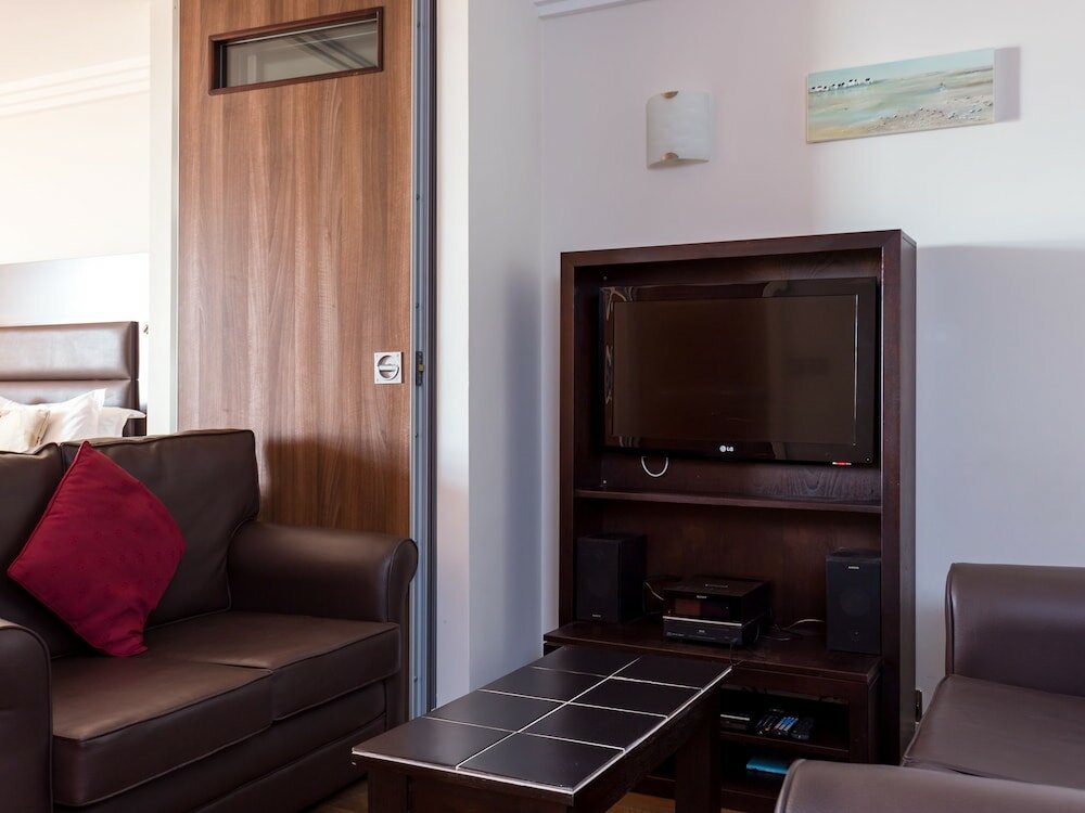 Фото Swallows - Bournemouth