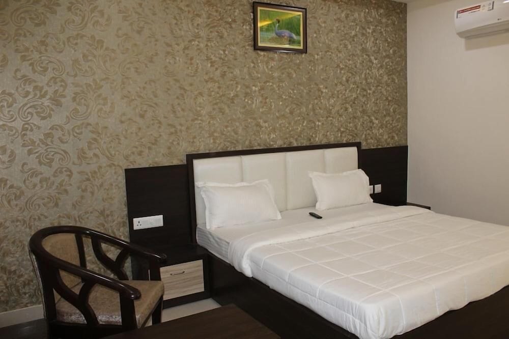 Фото Hotel Celebration