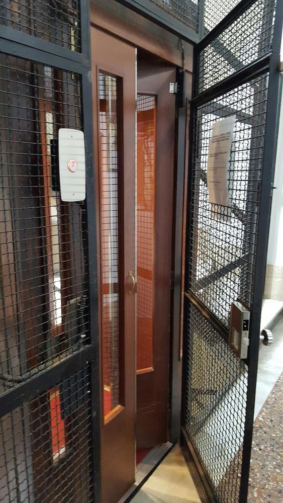 Фото Windows on Rome