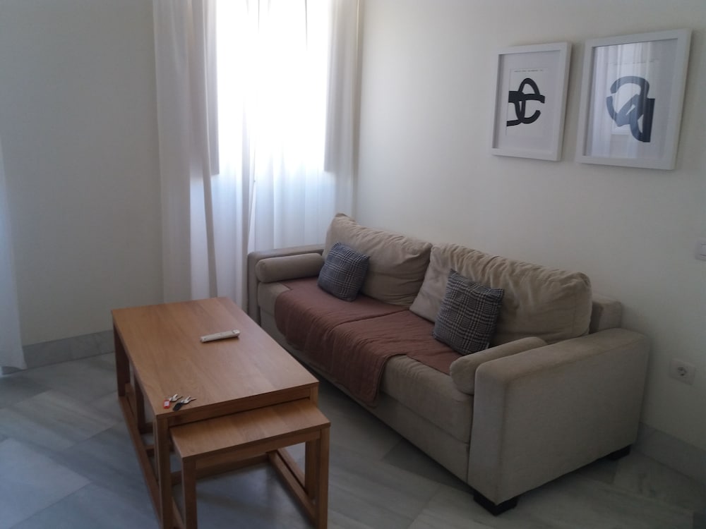 Фото Domopolitan Alcazabilla 15