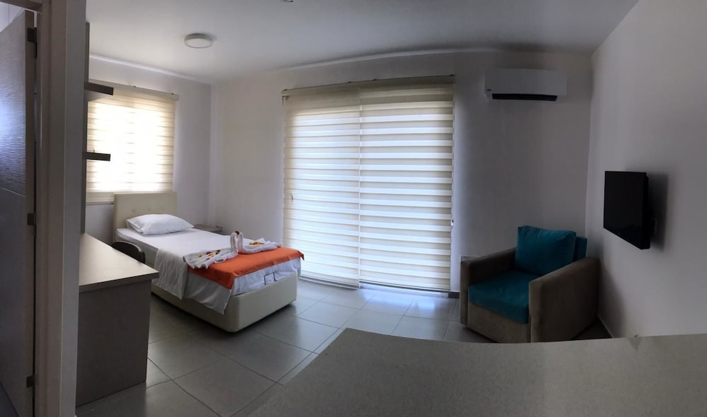 Фото Girne Ideal Rezidans