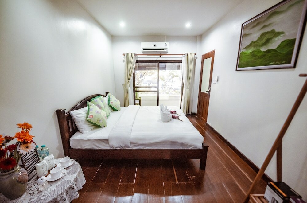 Фото Vila Villa Resort in Town