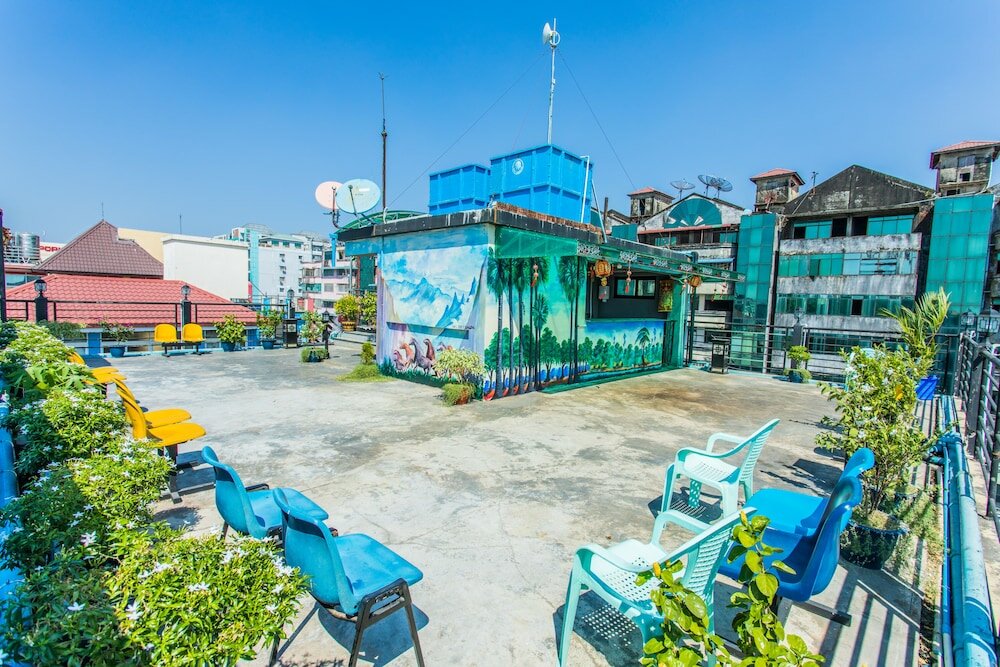 Фото Golden Gate China Town Hotel