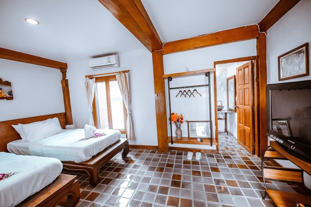Фото Vila Villa Resort in Town