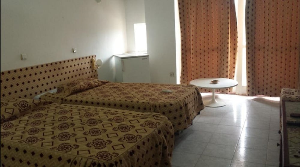 Фото Hotel Les Zibans