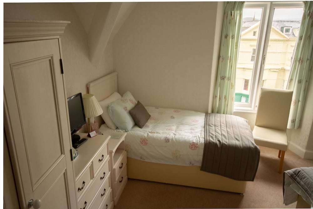 Фото Holcombe House