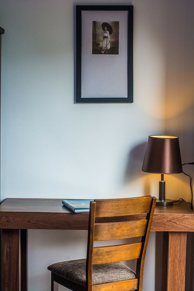 Фото Woodside Inn & Serviced Apartments