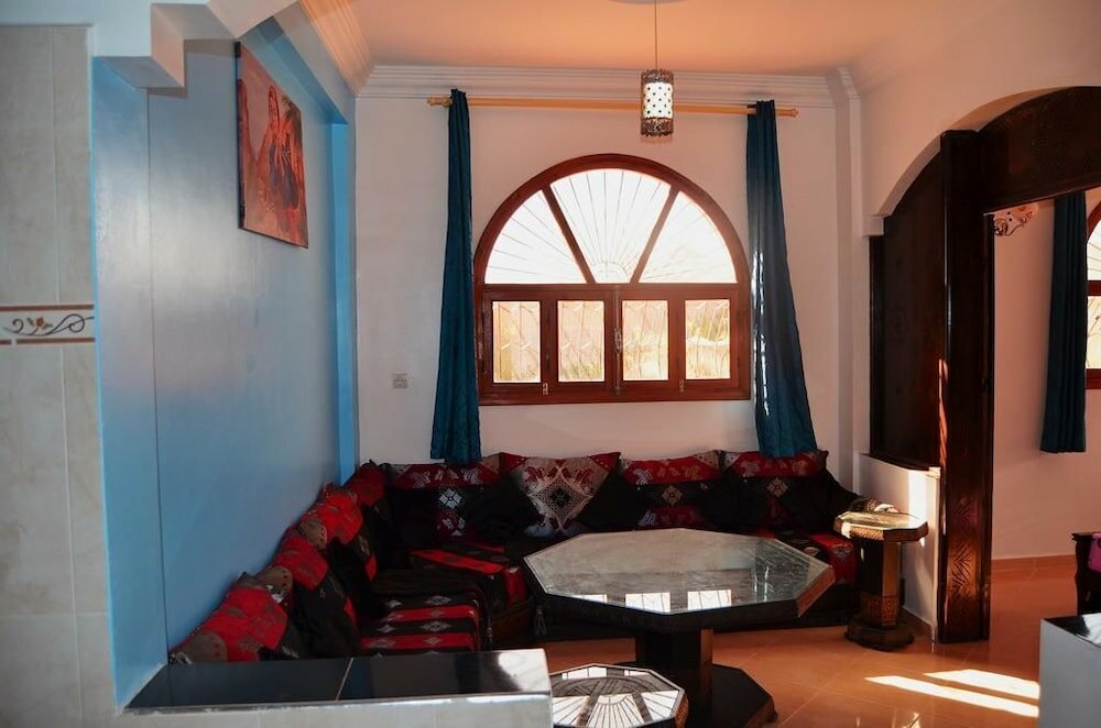 Фото Chilloutsurf Hostel & Yoga