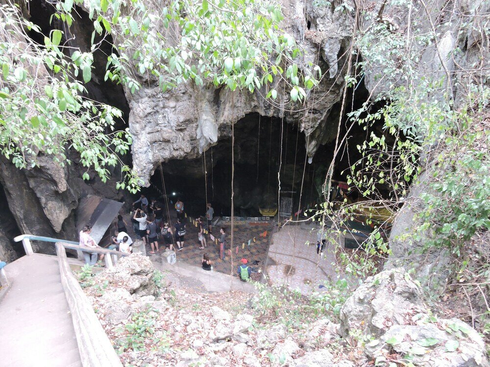 Фото The Place Hostel & Rooftop Bar