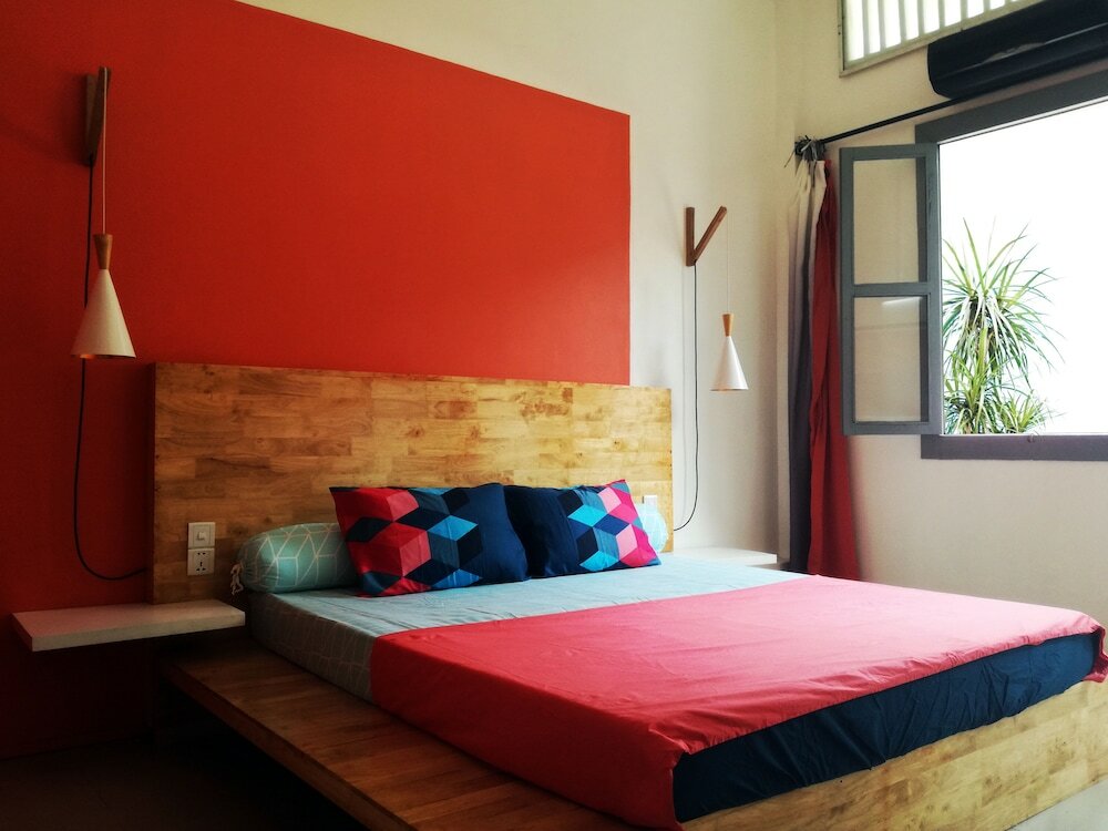 Фото The Place Hostel & Rooftop Bar