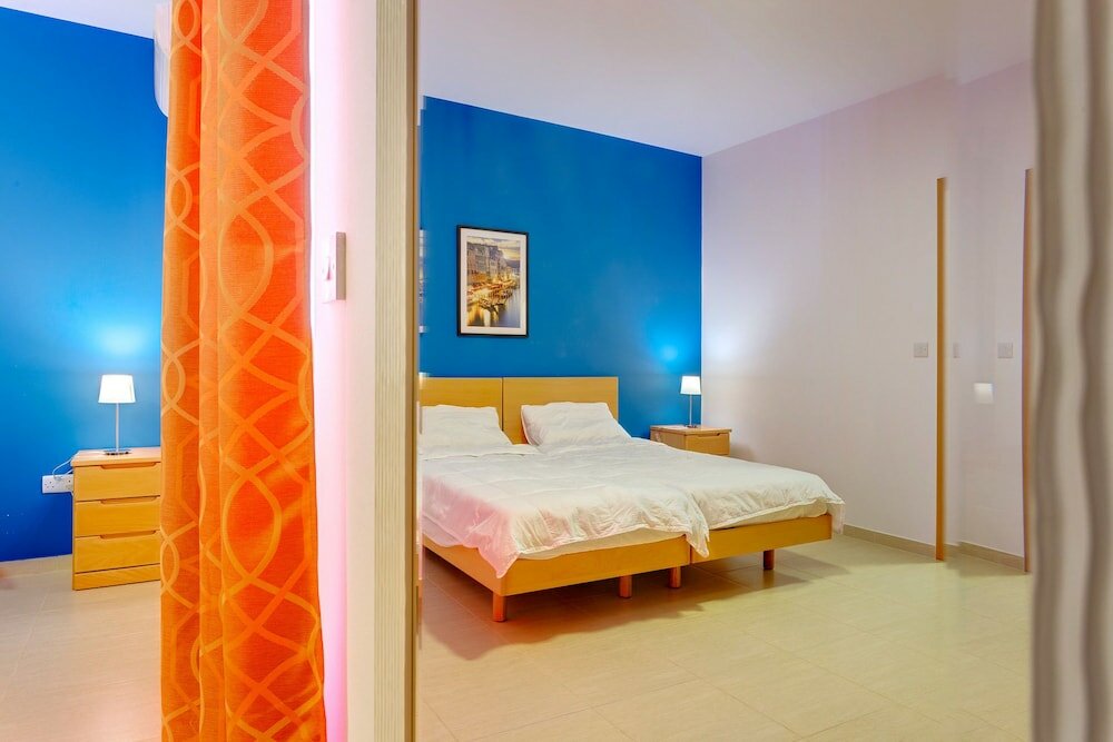 Фото Cosy 1 Bedroom Sliema Apartment, Best Location