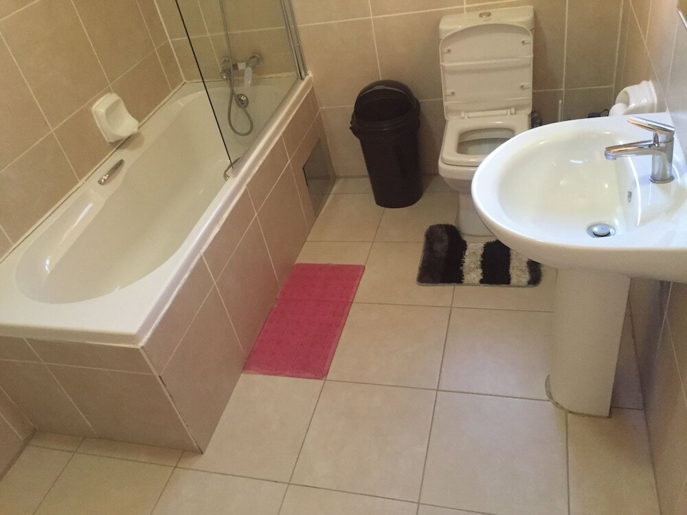 Фото Rosey Rest Inn